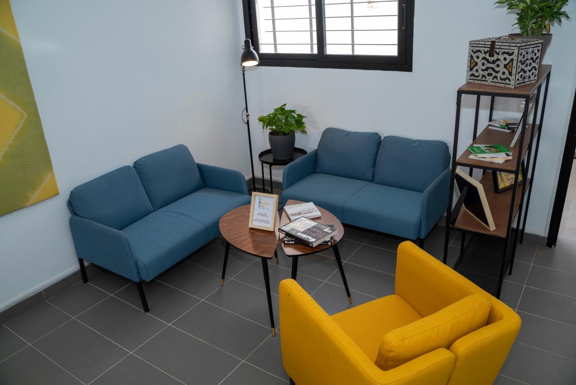 Le Bureau Club - Business Suites Нуакшот Экстерьер фото